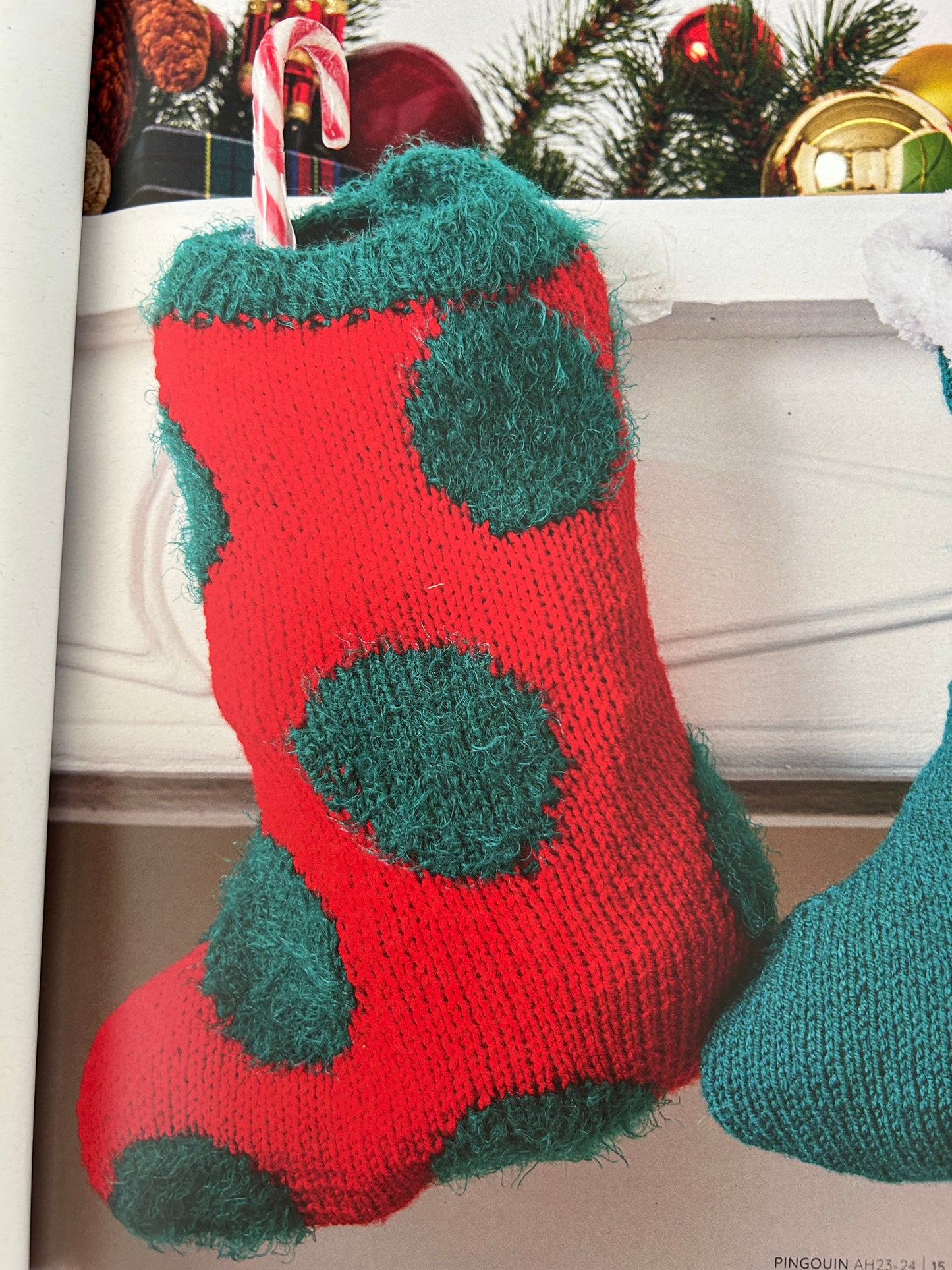 35 patterns to knit or crochet